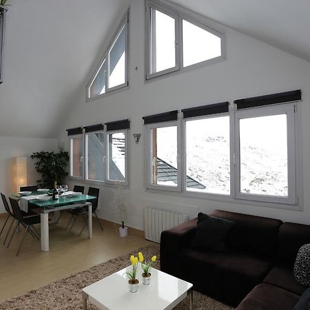 Miramar Ski A Pie De Pista - Atico Duplex , 4 Habitaciones Sierra Nevada Eksteriør billede
