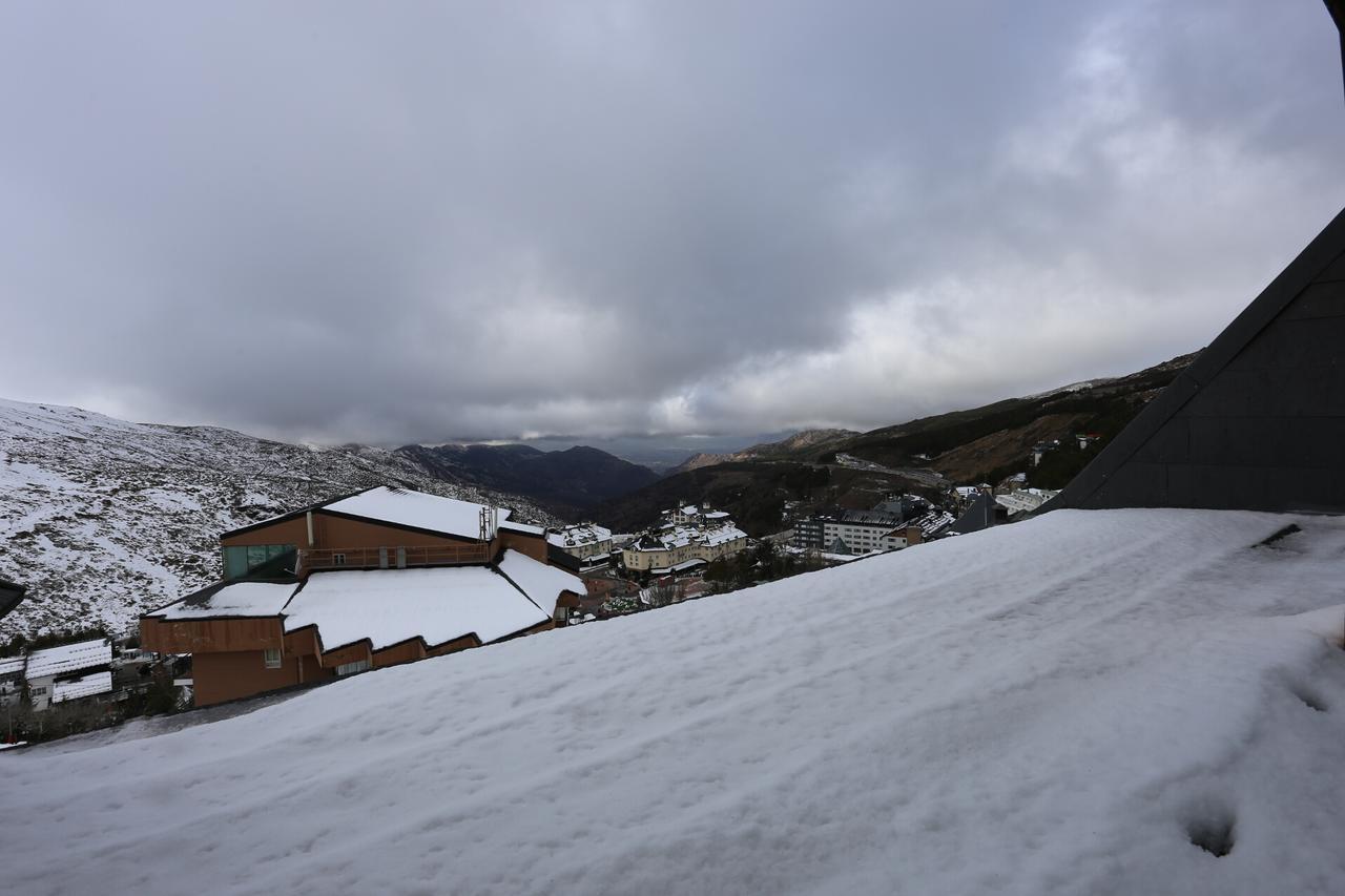 Miramar Ski A Pie De Pista - Atico Duplex , 4 Habitaciones Sierra Nevada Eksteriør billede
