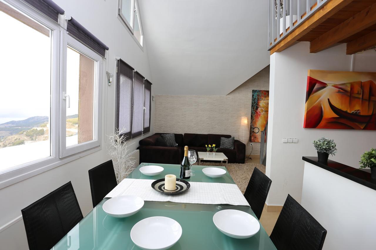 Miramar Ski A Pie De Pista - Atico Duplex , 4 Habitaciones Sierra Nevada Eksteriør billede